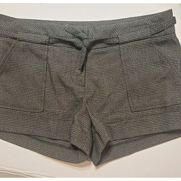 Calender By Be Cool Shorts Size M - Picture 1 of 6